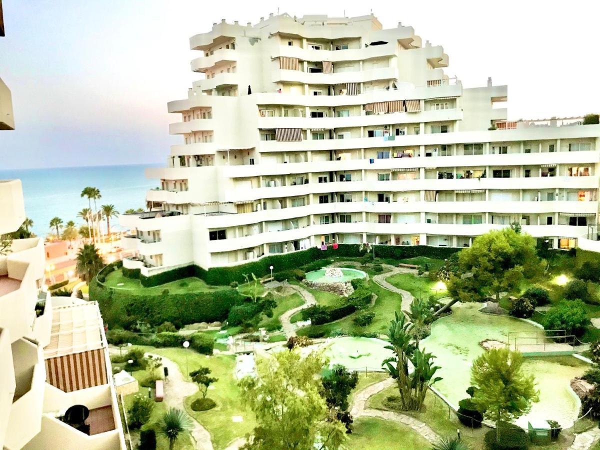Estudio Benalbeach Primera Linea De Playa Benalmádena Exteriér fotografie