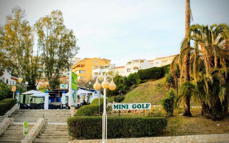 Estudio Benalbeach Primera Linea De Playa Benalmádena Exteriér fotografie